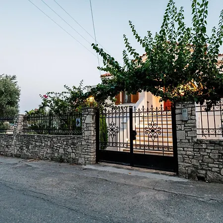 Ostria Дом отдыха Chora (Samos)